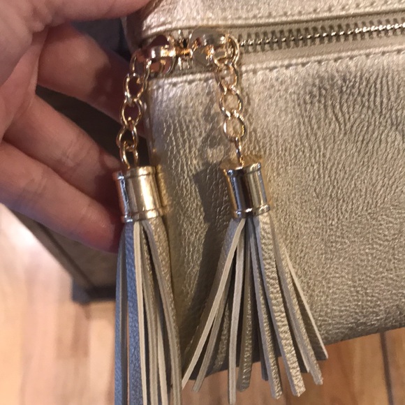 Gold crossbody bag - Picture 6 of 16